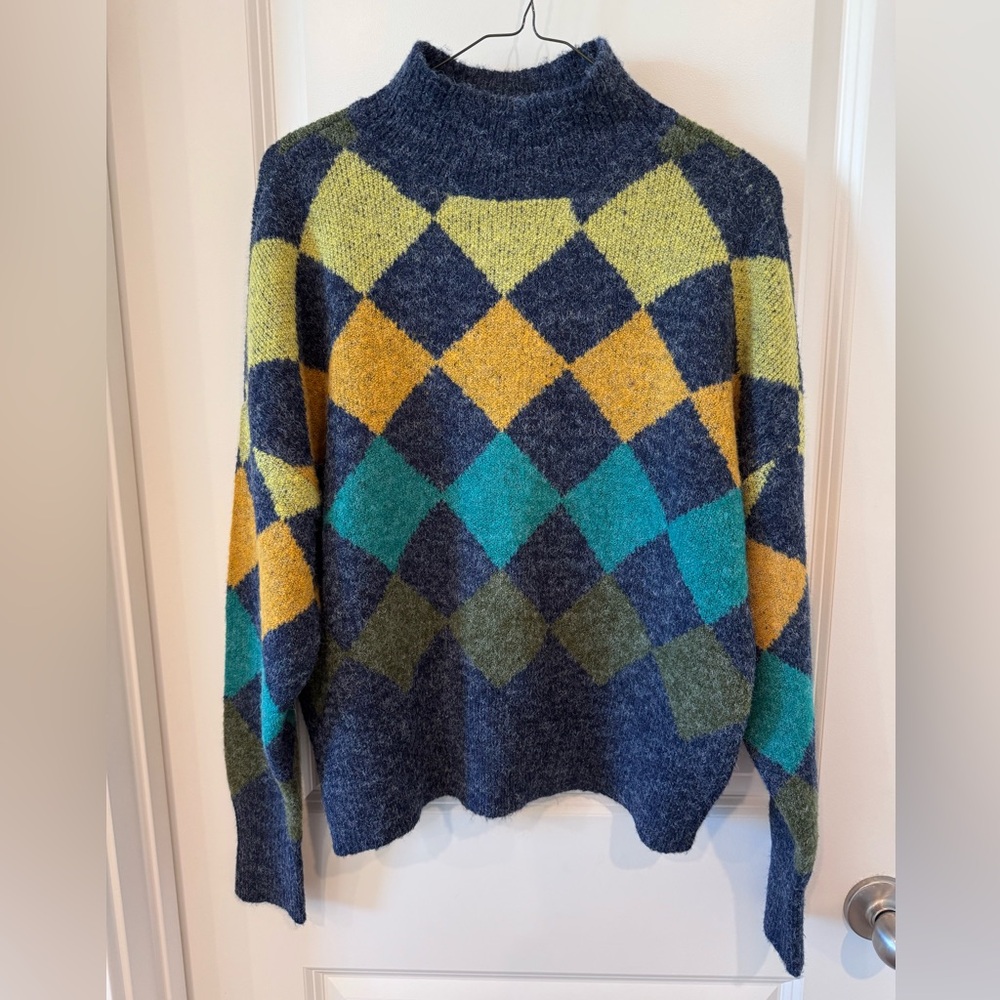 Joseph A Vintage Women’s Mock Neck Argyle Sweater